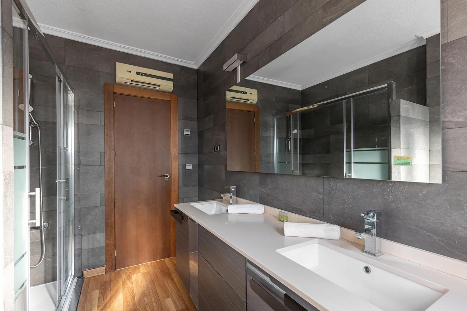 Amazing Bungalow With Ac And Private Pool - Reformado Febrero 2025 El Campello Buitenkant foto
